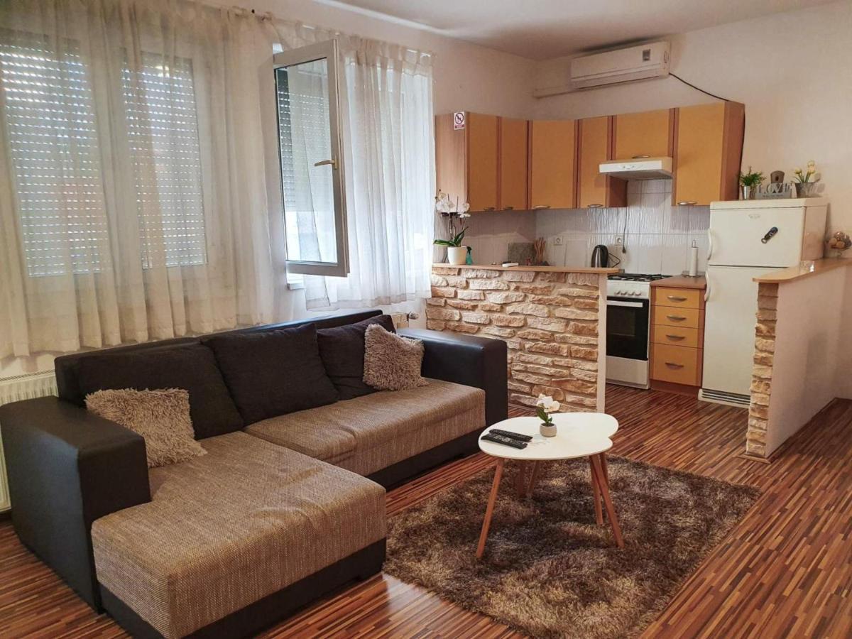 Apartment Laura & Lucija Osijek Ngoại thất bức ảnh