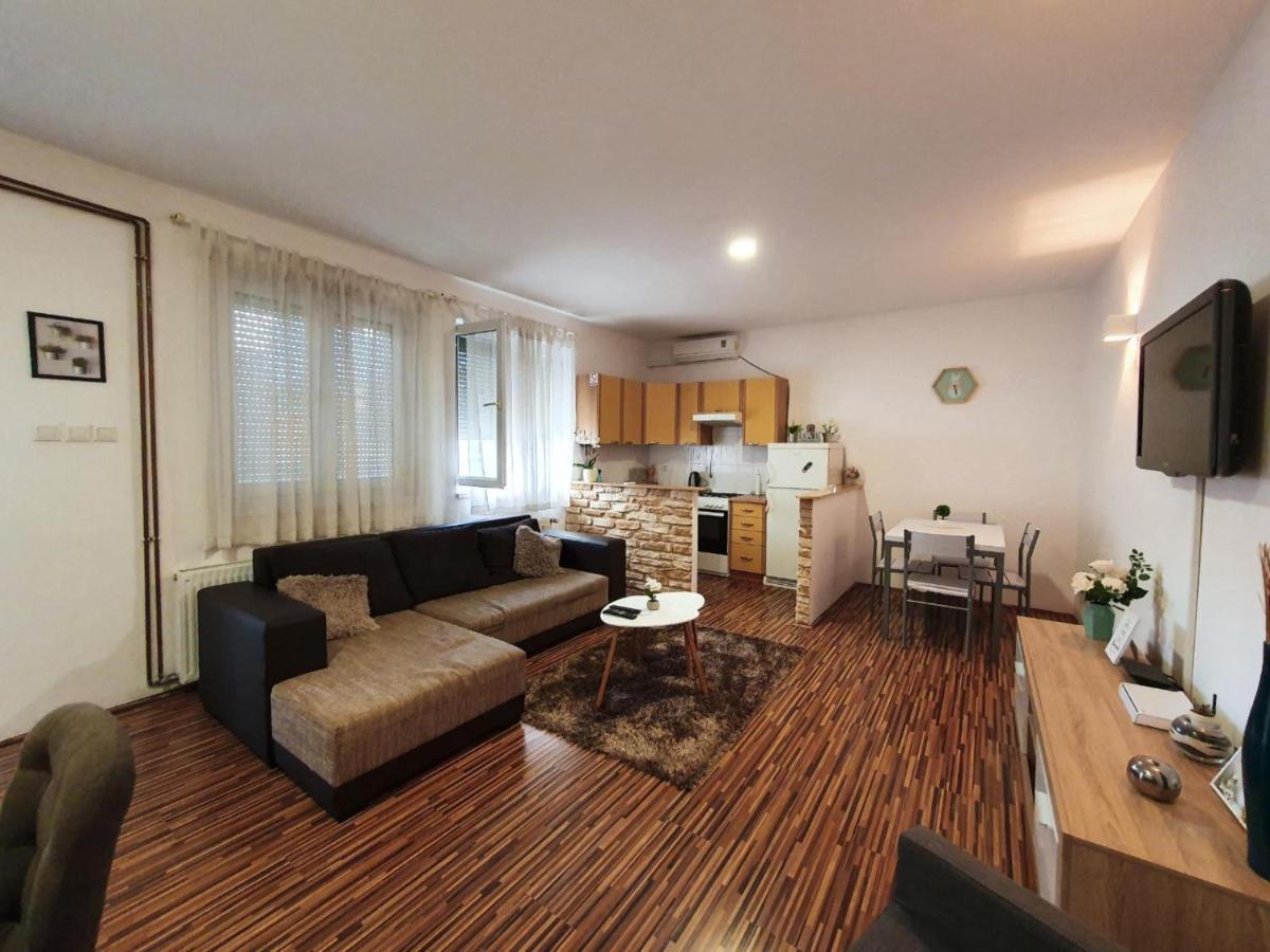 Apartment Laura & Lucija Osijek Ngoại thất bức ảnh