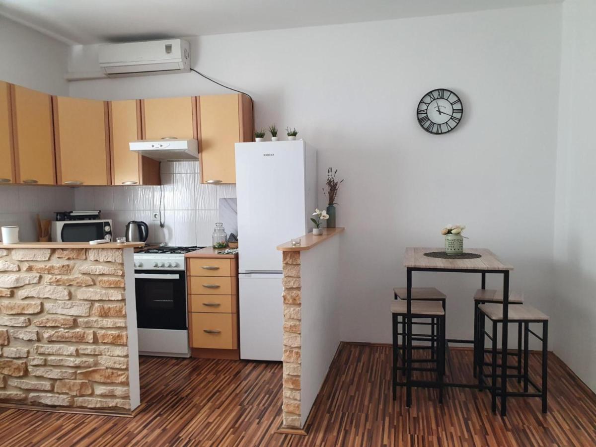 Apartment Laura & Lucija Osijek Ngoại thất bức ảnh